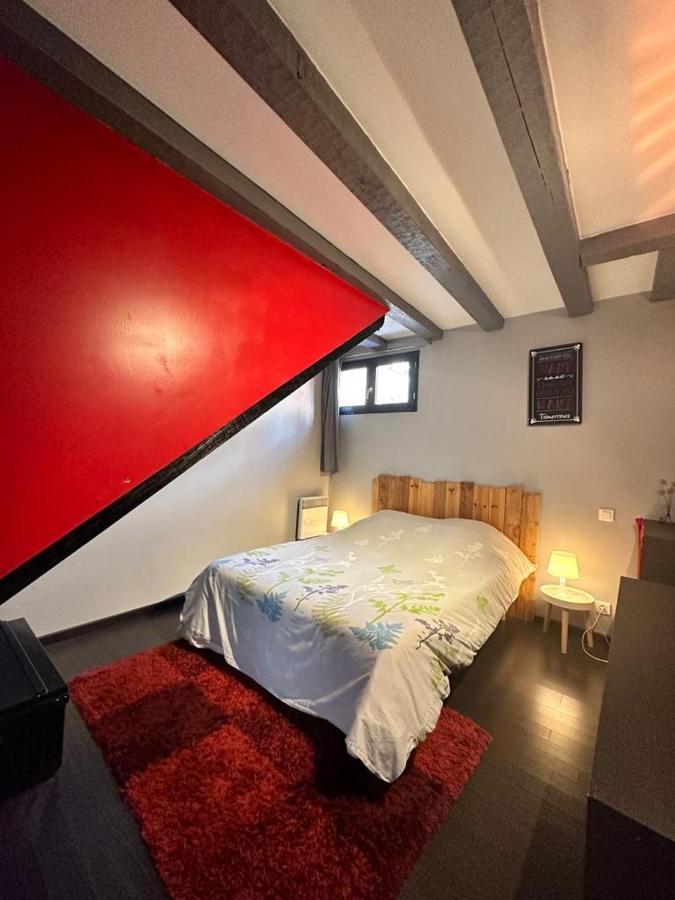 Appart En Duplex Climatise Coeur De Ville Perigueux Luaran gambar